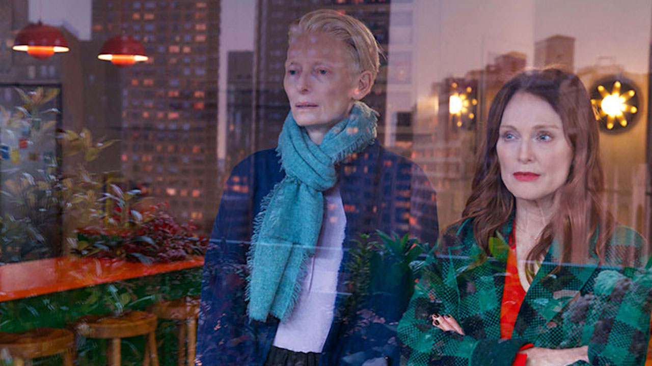 Julianne Moore and Tilda Swinson in The Room Next Door