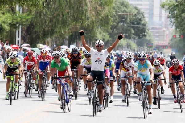 Mehdi Sohrabi (Tabriz) adds to the spoils for Tabriz by winning stage 9.