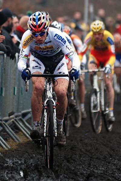Zdenek Stybar (Telenet Fidea) powers through the mud.
