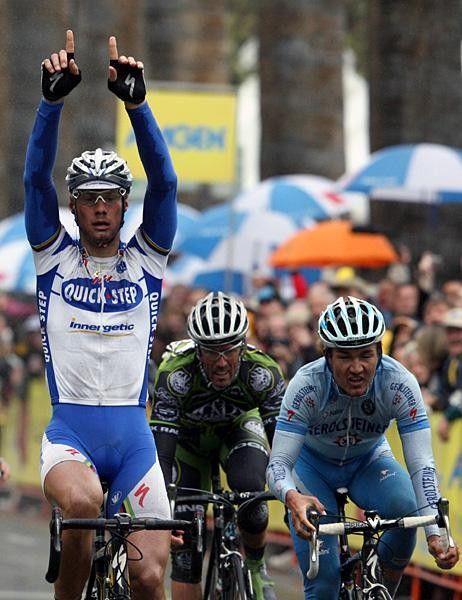 Tom Boonen takes an early-season win