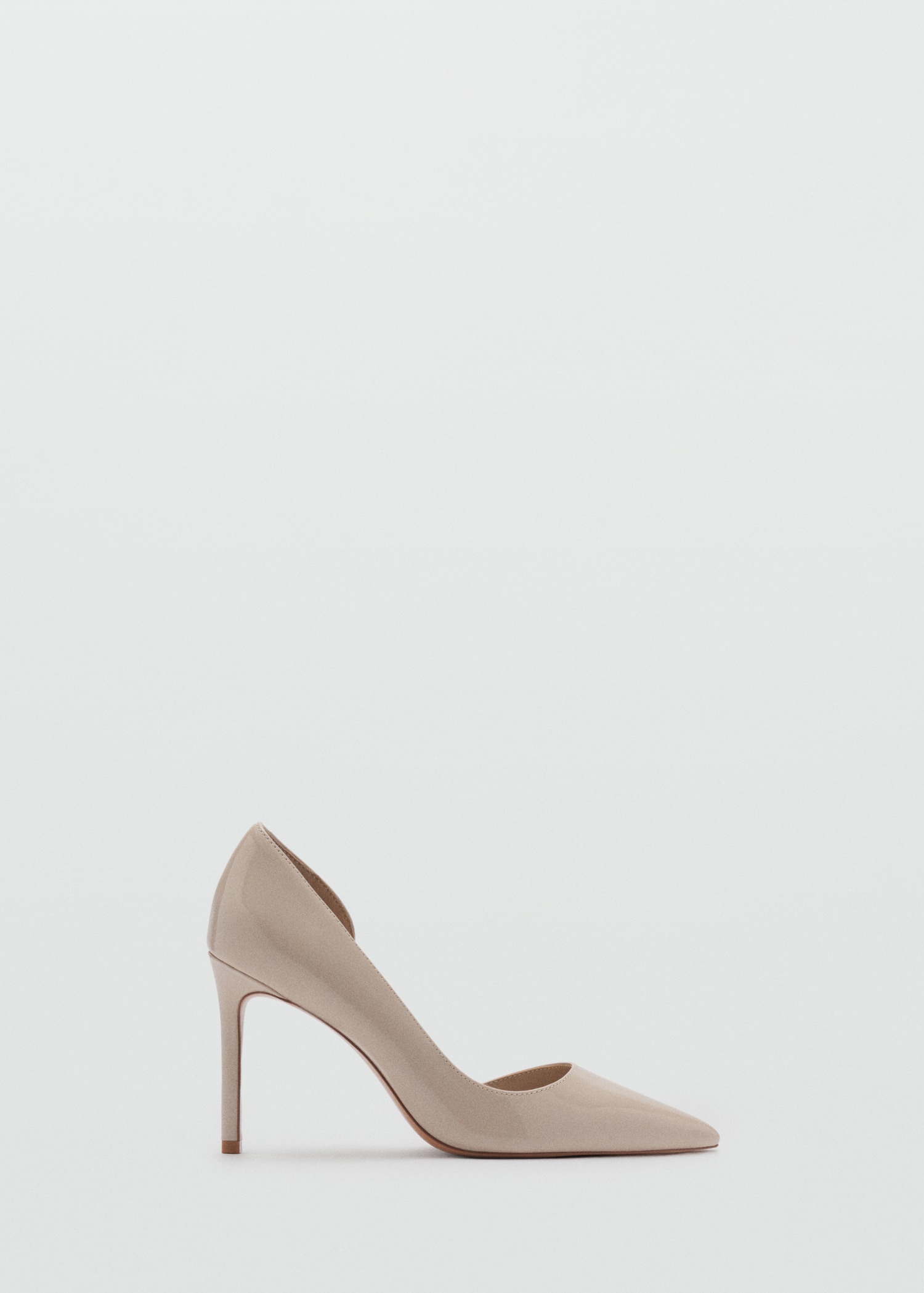 Asymmetric Patent Leather Pump - Women | Mango Usa