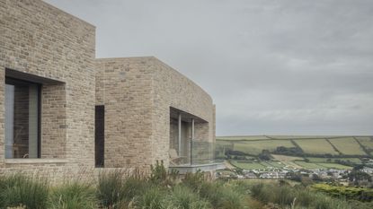 Bay House, Devon, by McLean Quinlan