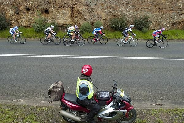 A group of riders chasing the leading five on the second and last lap near Anakie.