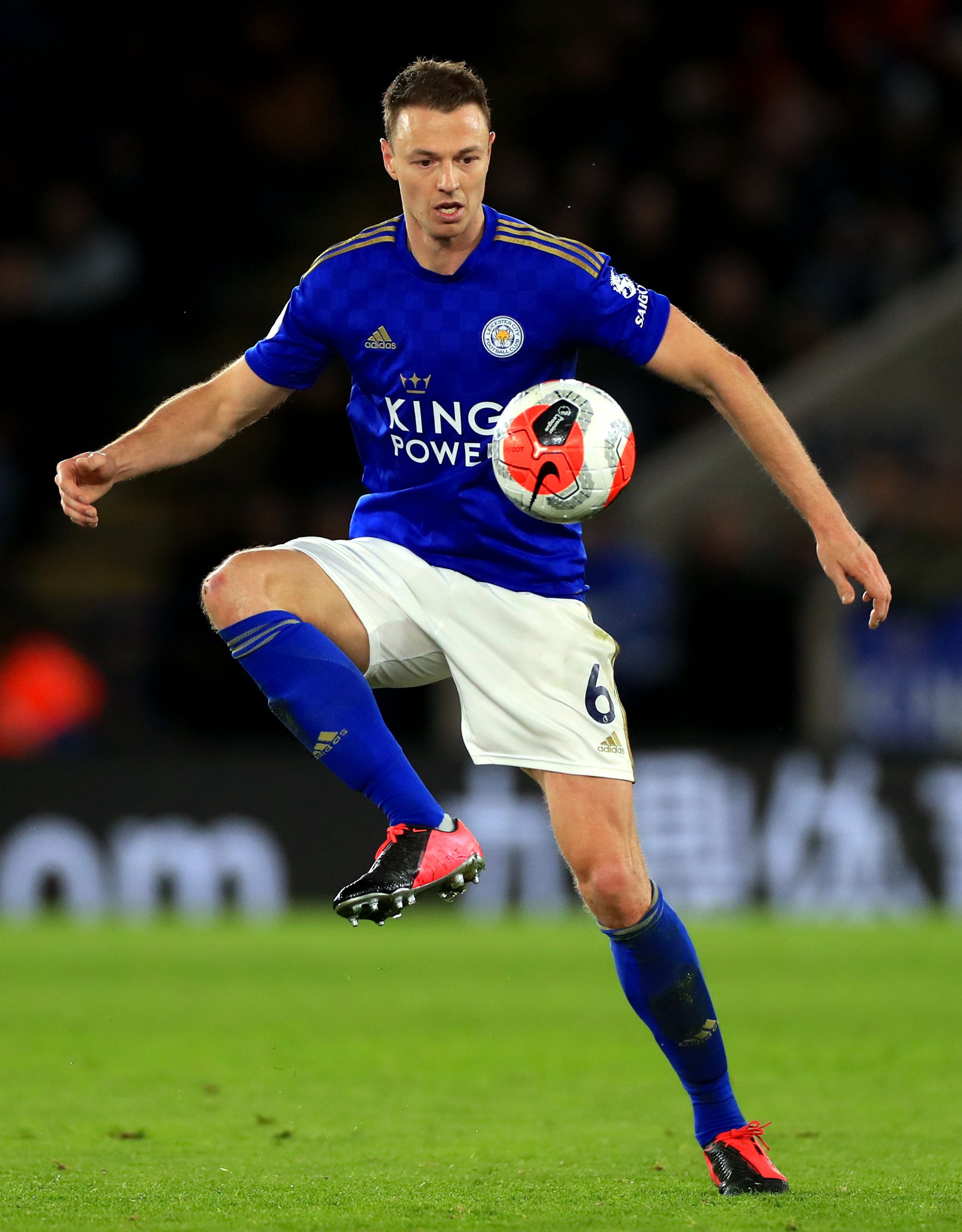 Leicester defender Jonny Evans close to agreeing contract extension