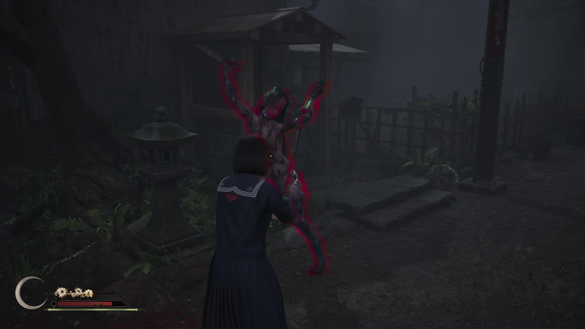 A stitched up monster attacks Hinako in Silent Hill f, glowing red with an aura that shows it can be counterattacked, in a quiet Ebisugaoka street