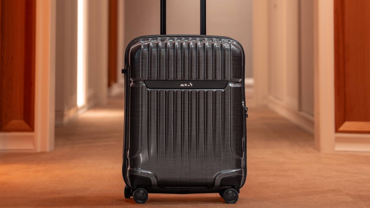 Mous Hardshell Carry-on Suitcase