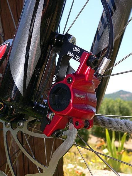 The new S120 fork utilizes post mount-style tabs for the disc brake caliper.