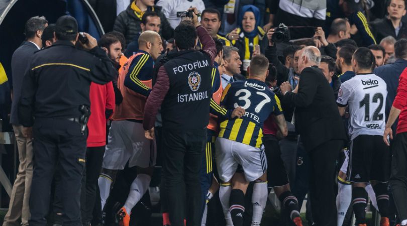 Besiktas refuse to play final 32 minutes of abandoned Fenerbahce match ...