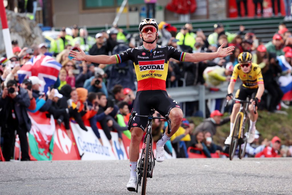 ARINSAL SPAIN AUGUST 28 Remco Evenepoel of Belgium and Team Soudal Quick Step celebrates at finish line as stage winner during the 78th Tour of Spain 2023 Stage 3 a 1585km stage from Sria to Arinsal 1911m UCIWT on August 28 2023 in Arinsal Andorra Photo by Alexander HassensteinGetty Images