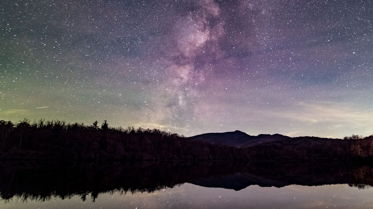 Why October is one of the best months of the year for stargazing in North America