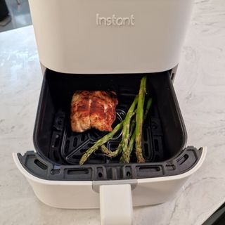 Instant Vortex Mini air fryer with asparagus