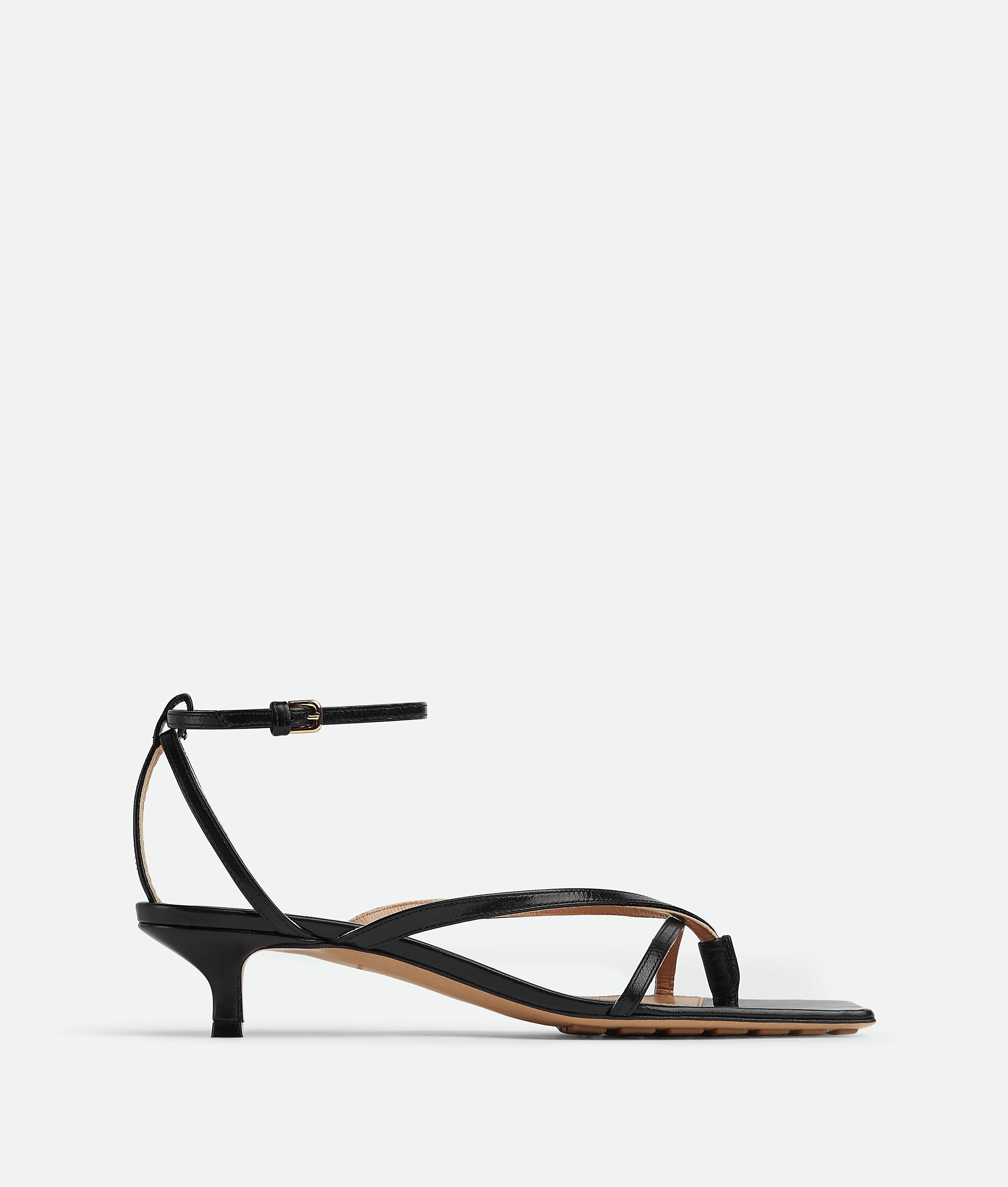 Women's Stretch Strap Sandal in Black