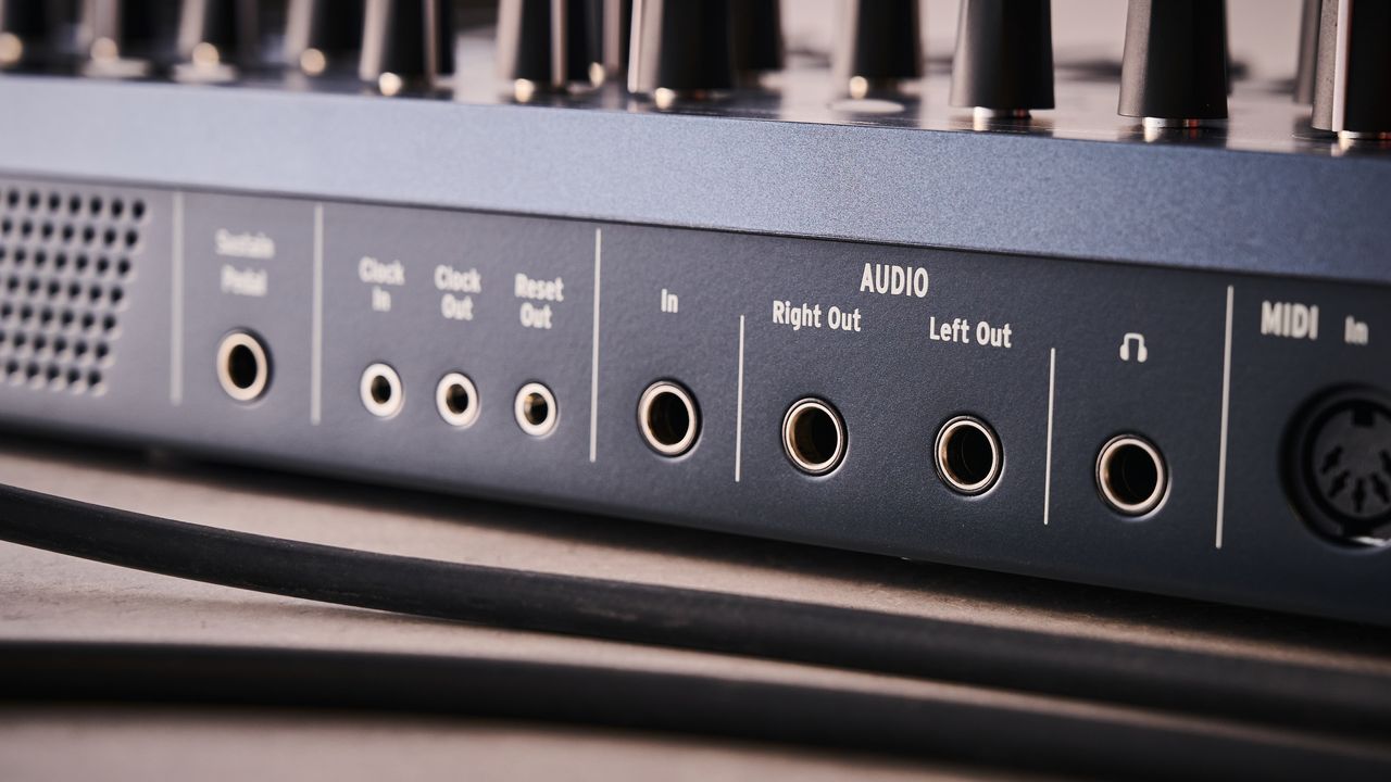 Arturia MiniFreak 49
