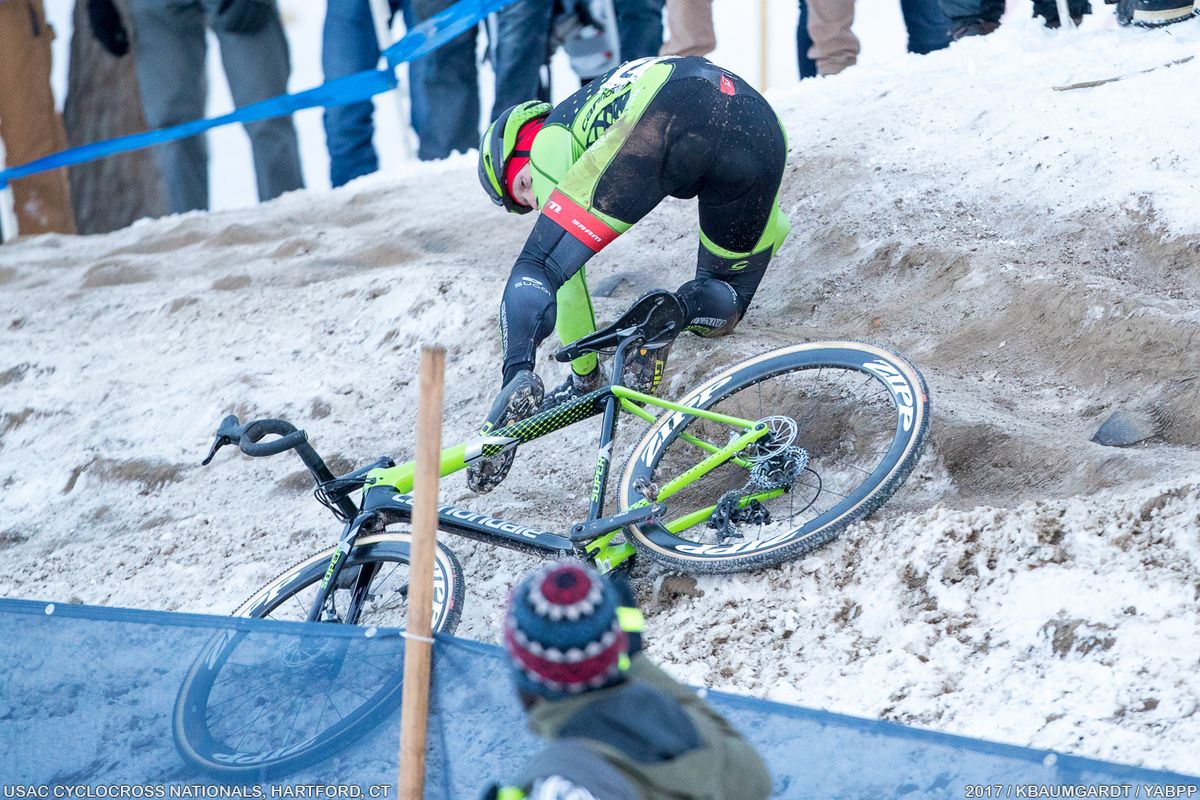 Even an untimely crash a few turns before the finish doesn't keep Hyde from a hard-earned gold medal.