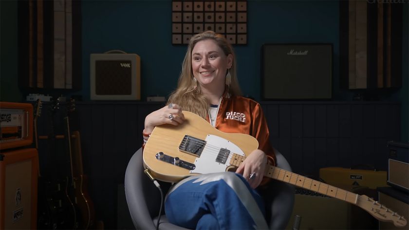 Joanne Shaw Taylor with the albert collins signature telecaster