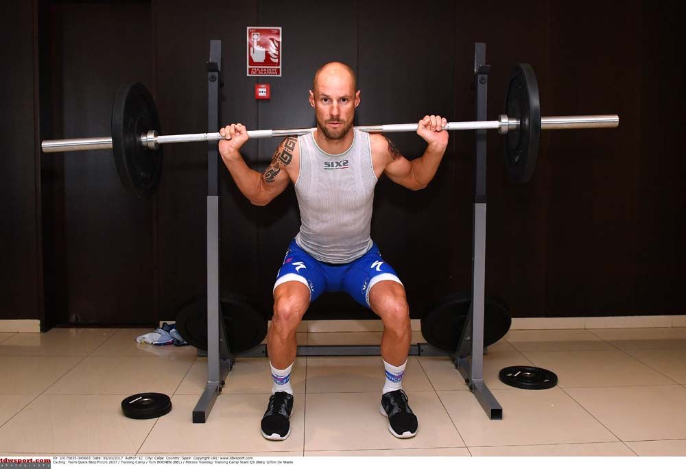 Tom Boonen work on his power in the gym