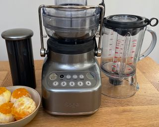 Making orange juice in the Sage 3X Bluicer with peeled whole oranges including white pith