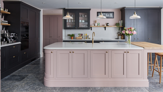 Ilfracombe kitchen in Charcoal and Antique Rose from Howdens