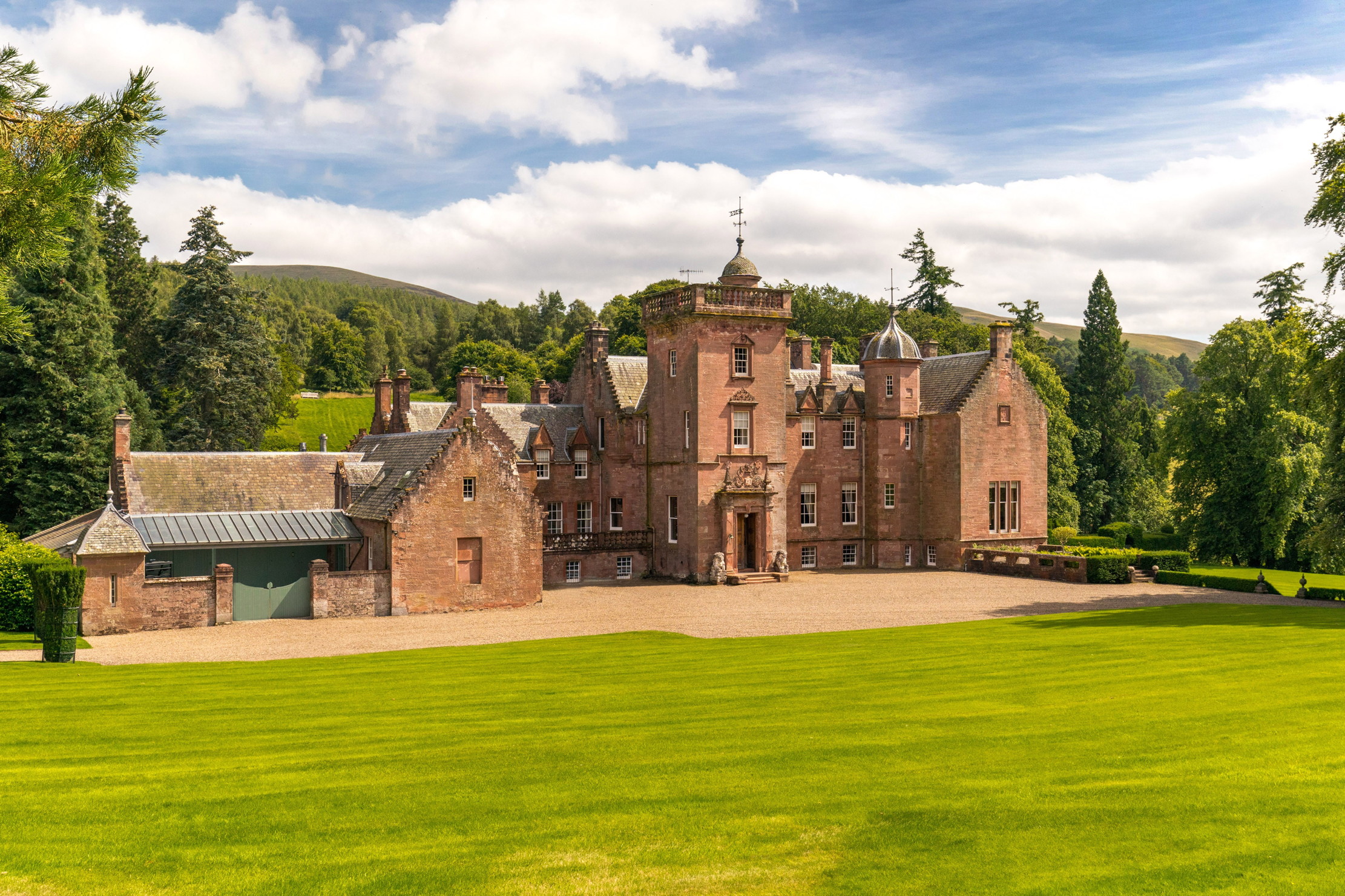 The glorious portmore estate in Scotland