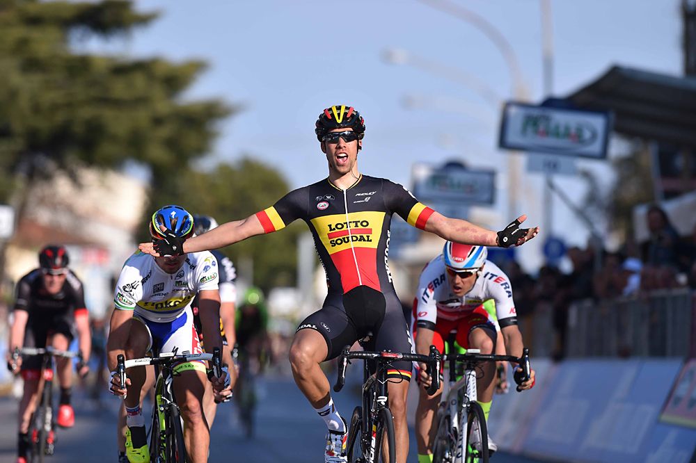 Jens Debusschere (Lotto-Soudal) wins the stage 2 sprint
