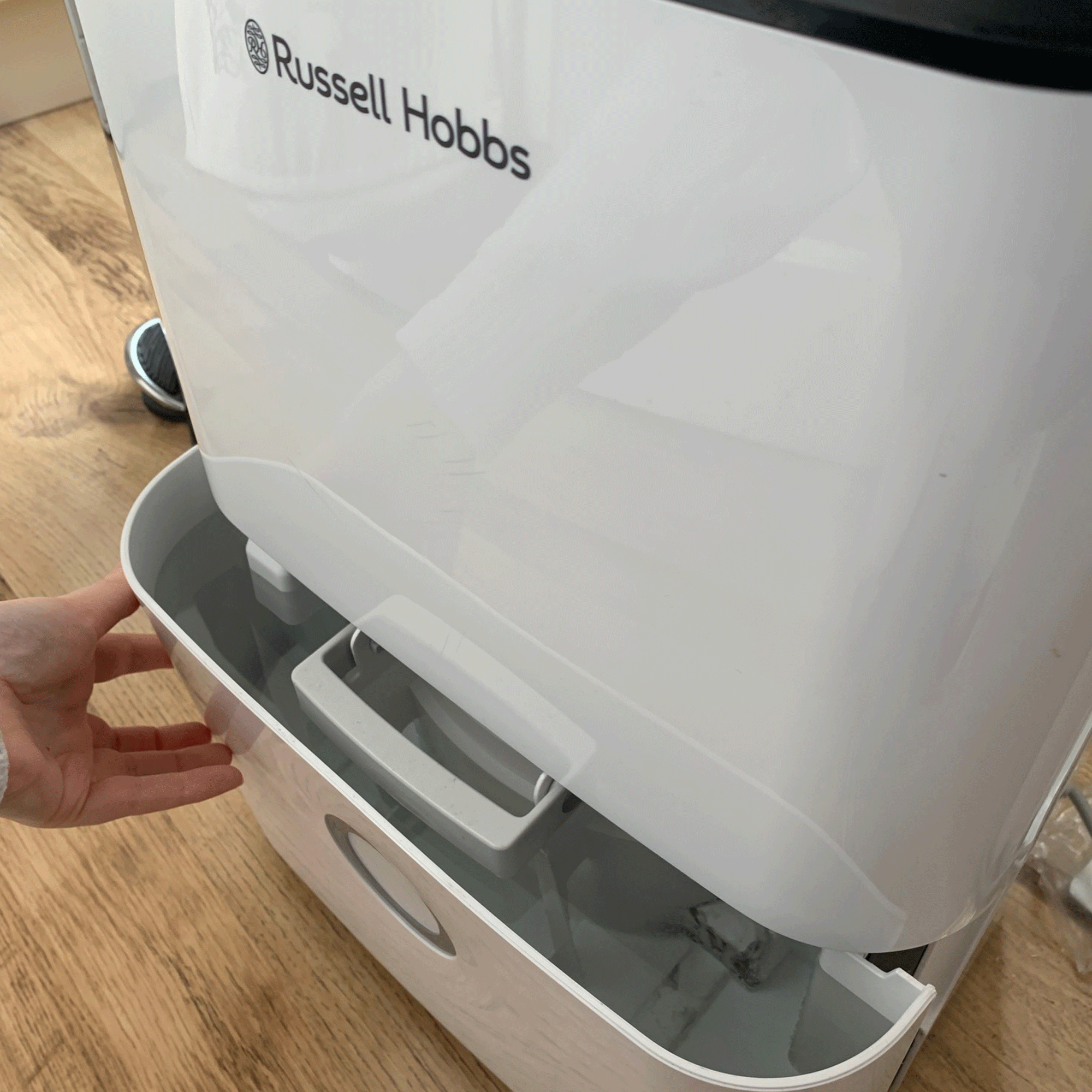 Russell Hobbs RHDH2002 20L dehumidifier review Ideal Home