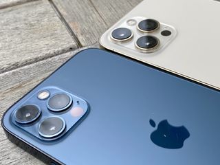 iPhone 12 Pro vs iPhone 12 Pro Max