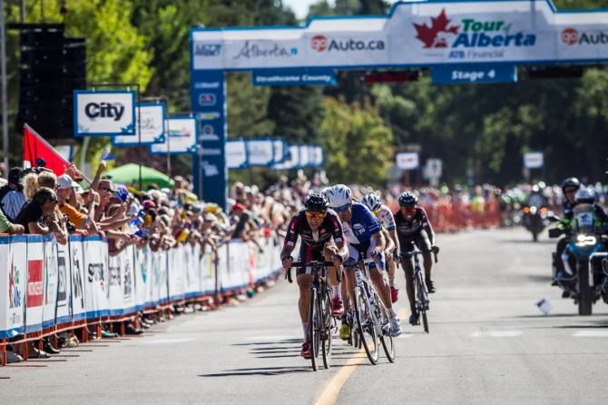 The breakaway enters the final circuits