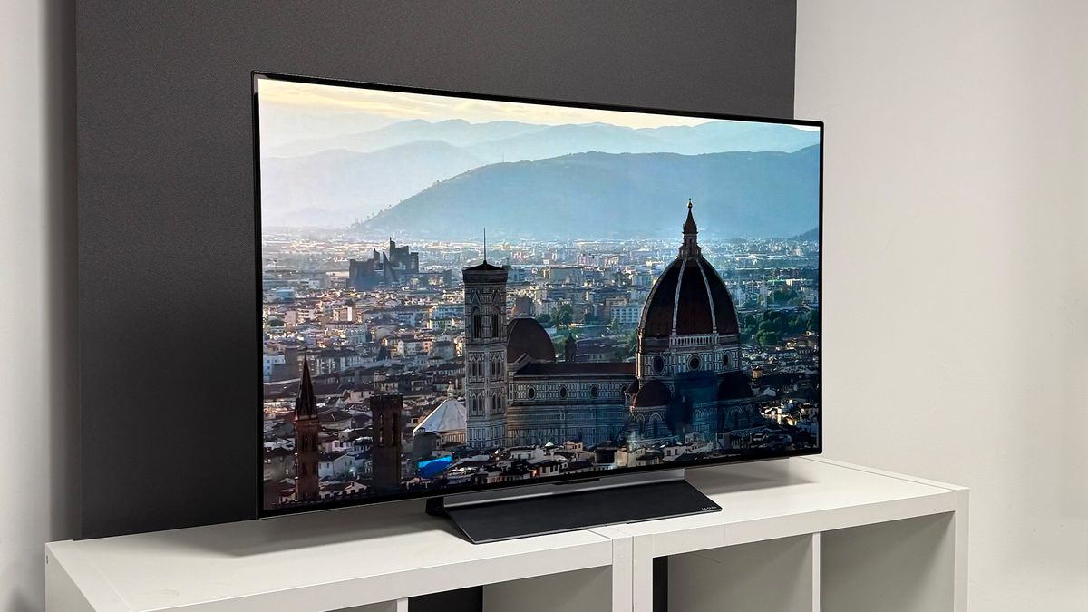 LG C5 48-inch OLED TV