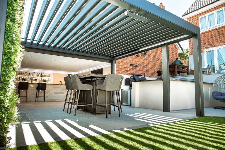 Enclosed patio ideas: 13 ways to cover your seating space for easy ...