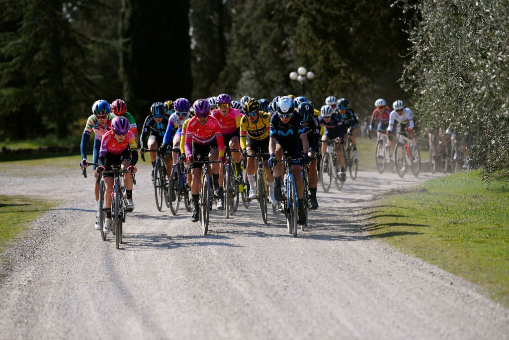 SIENA ITALY MARCH 05 LR Niamh FisherBlack of New Zealand Ashleigh Moolman Pasio of South Africa and Team SD Worx and Annemiek Van Vleuten of Netherlands and Movistar Team compete through gravel roads during the Eroica 8th Strade Bianche 2022 Womens Elite a 136km one day race from Siena to Siena Piazza del Campo 321m StradeBianche on March 05 2022 in Siena Italy Photo by Luc ClaessenGetty Images