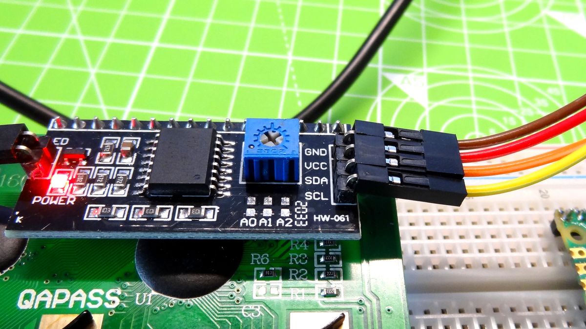 Raspberry Pi Pico with LCD Screen