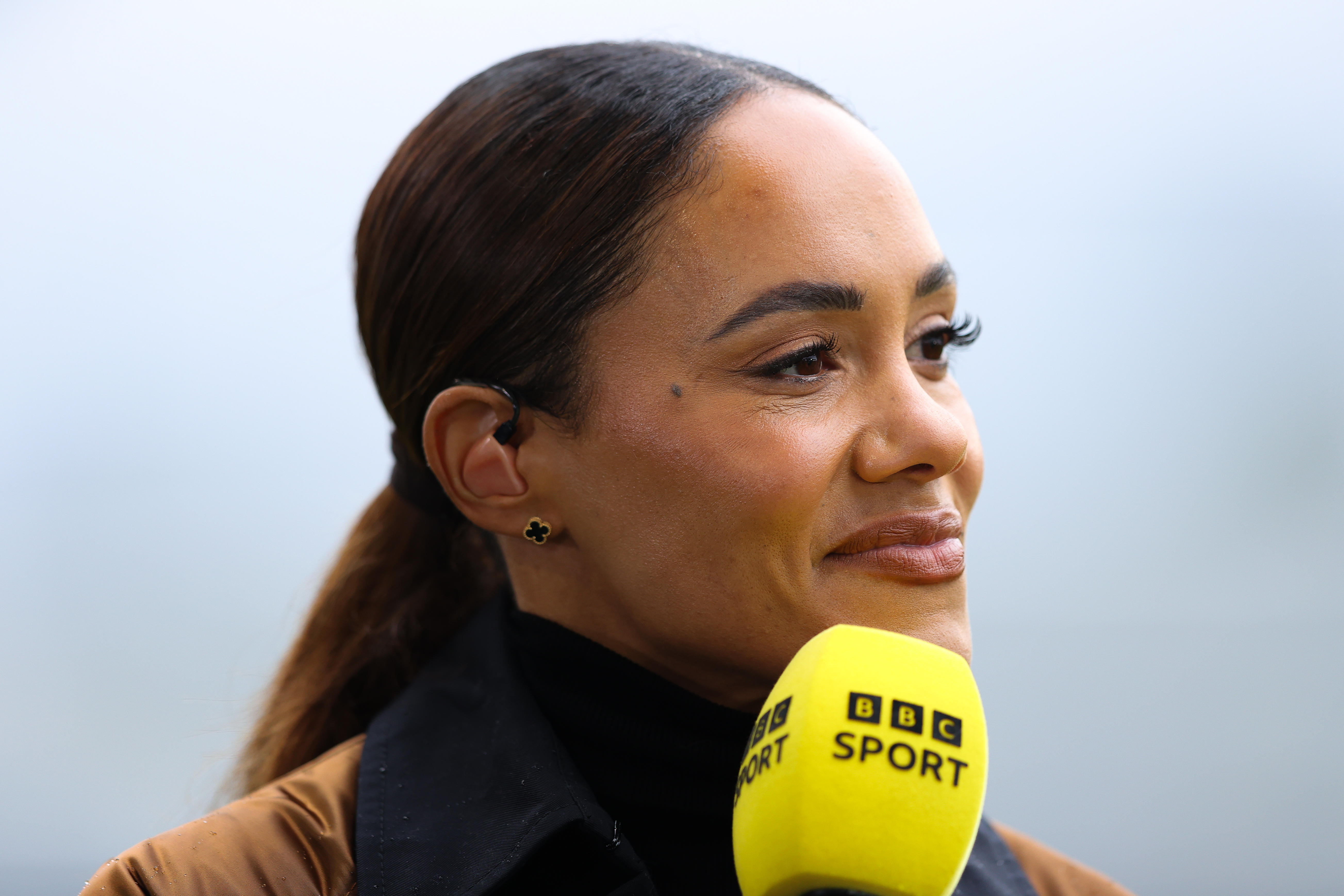 MANCHESTER, ENGLAND - OCTOBER 20: BBC Sport presenter Alex Scott during the Barclays Women&amp;amp;apos;s Super League match between Manchester City and Aston Villa at Joie Stadium on October 20, 2024