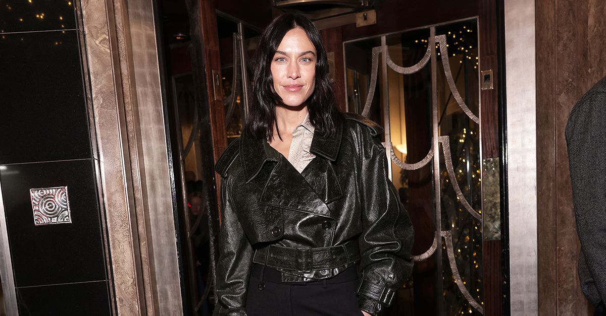 Looking Elegant and Cool in Flared Pants RN Means Wearing Them With This Shoe Trend