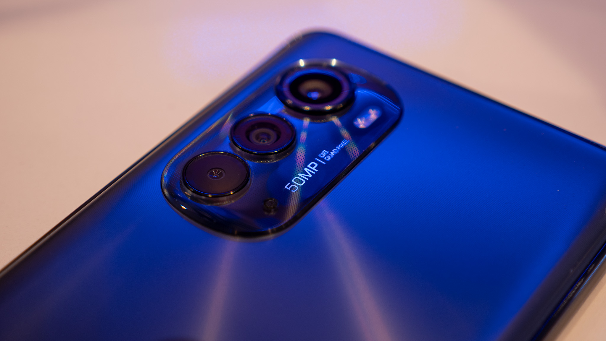 Motorola Edge (2022) camera module