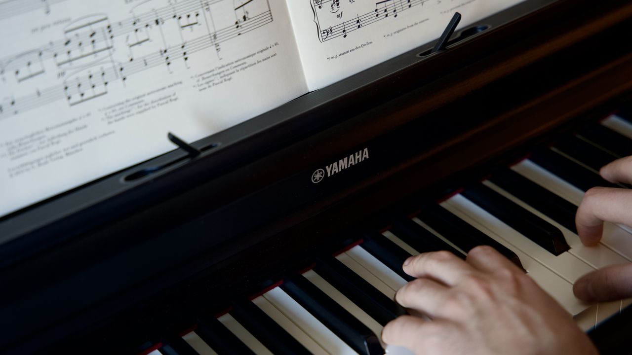 Yamaha YDP-165 review