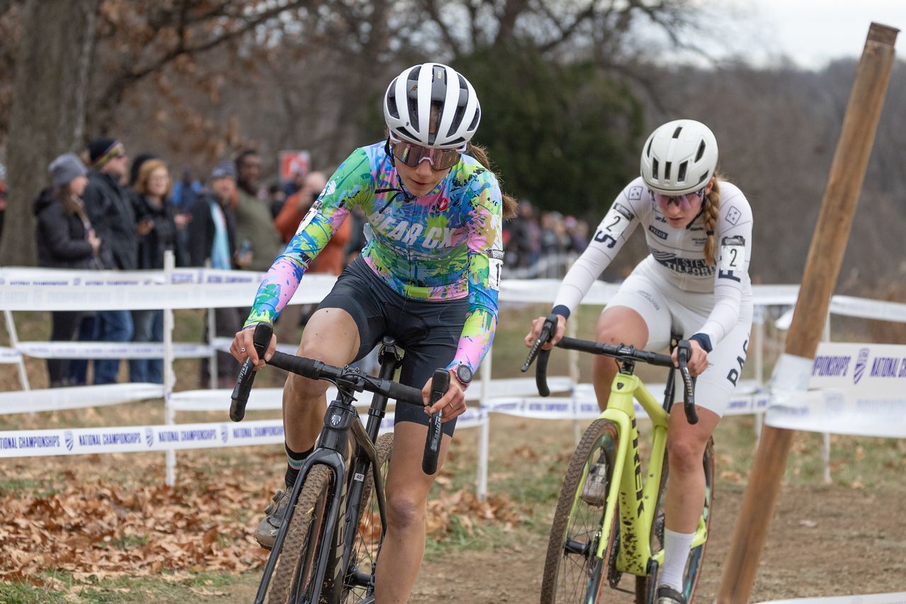 Lopez de San Roman and Clouse took turns at the front after shedding all other riders.