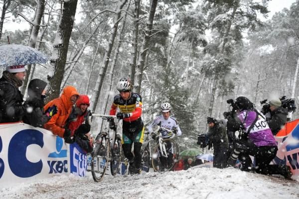 Nys leads Albert in Kalmthout