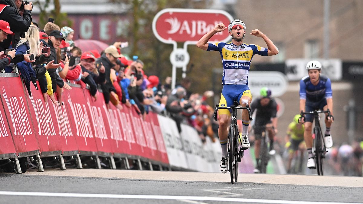 Picture by Will PalmerSWpixcom 06092022 Cycling 2022 AJ Bell Tour of Britain Stage 3 Durham to Sunderland England Kamiel Bonneuof Team Sport Vlaanderen Baloise taking the victory