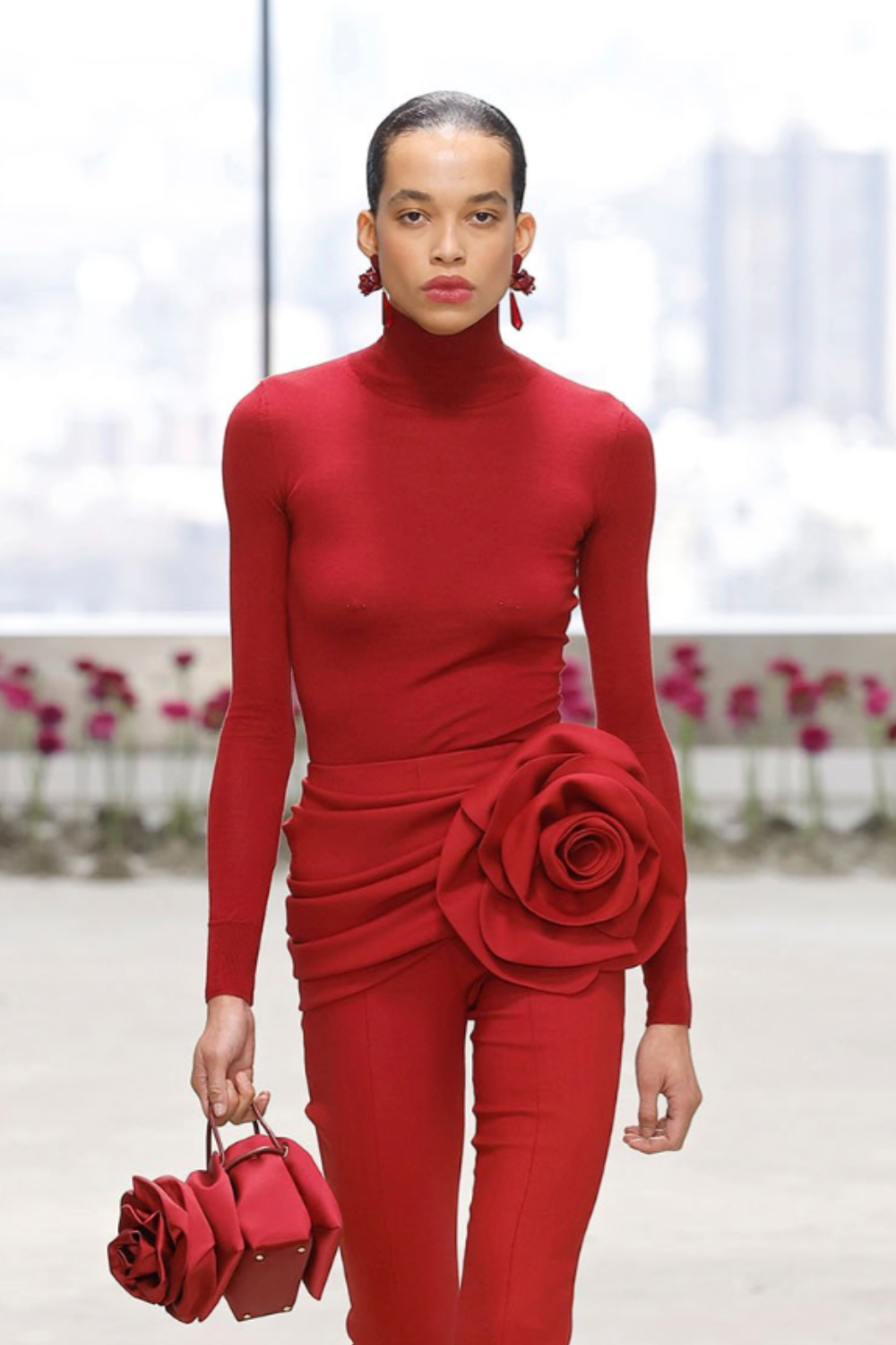 Carolina Herrera Autumn/Winter 25 runway red earrings