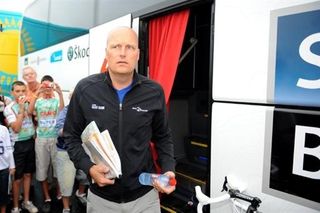 Bjarne Riis busied himself with the press on the rest day in Pau.