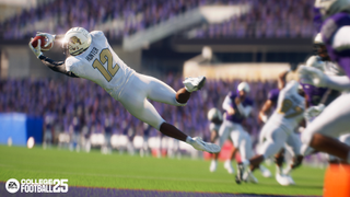 A Coloro Buffalo receiver catches the football as seen in EA's College Football 25