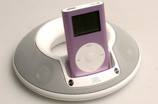 Household gadgets: iPod speakers