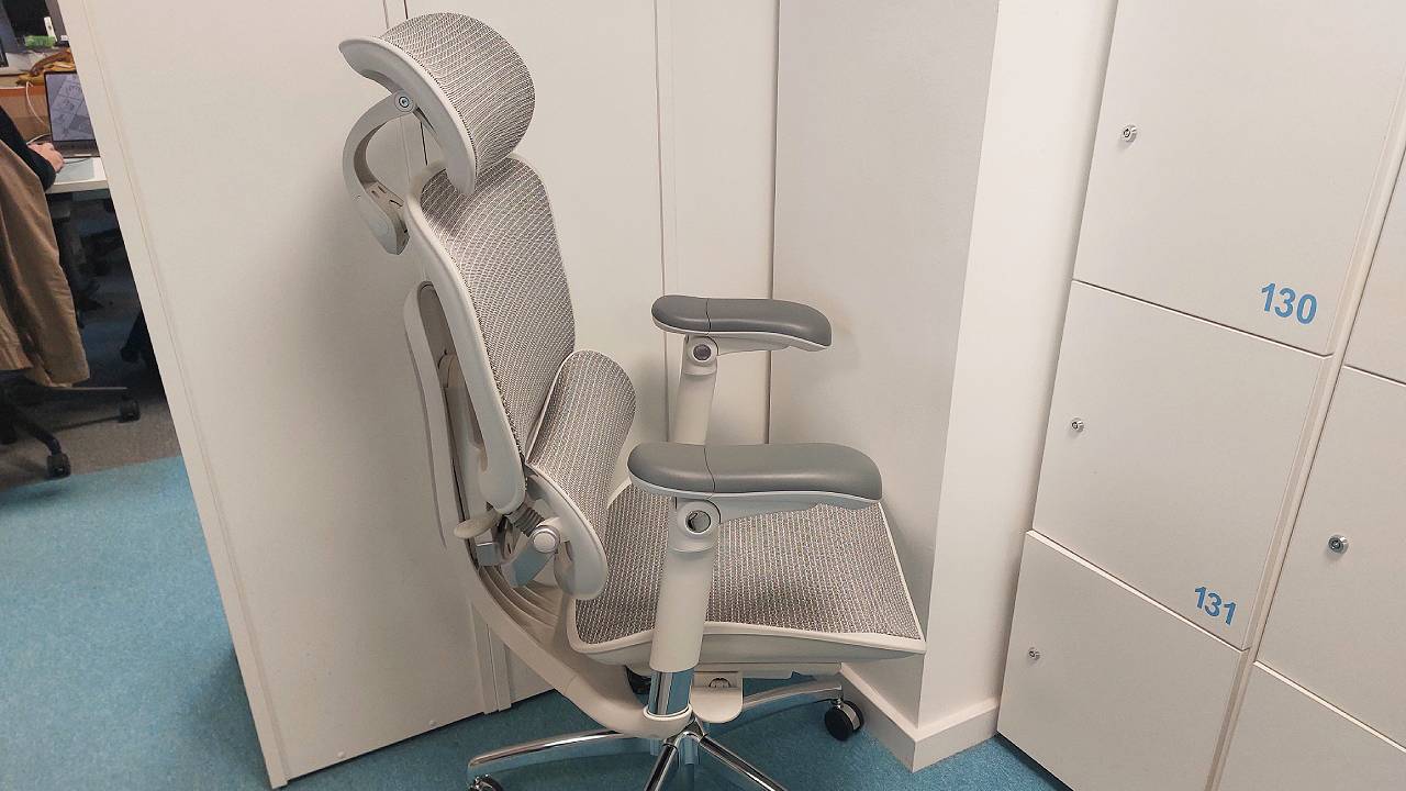 Sihoo C300 Pro V2 office chair