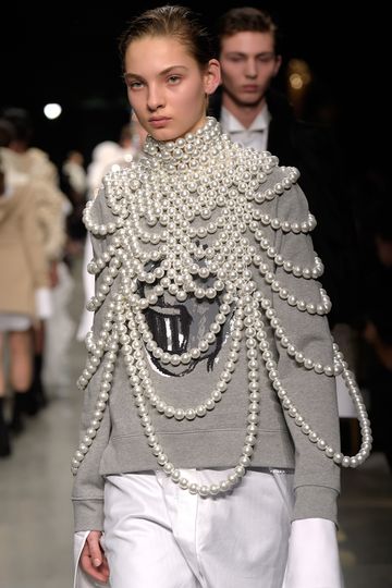 Five Awesome Capes From The Burberry Show | Marie Claire UK