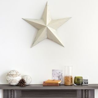 paper star on wall