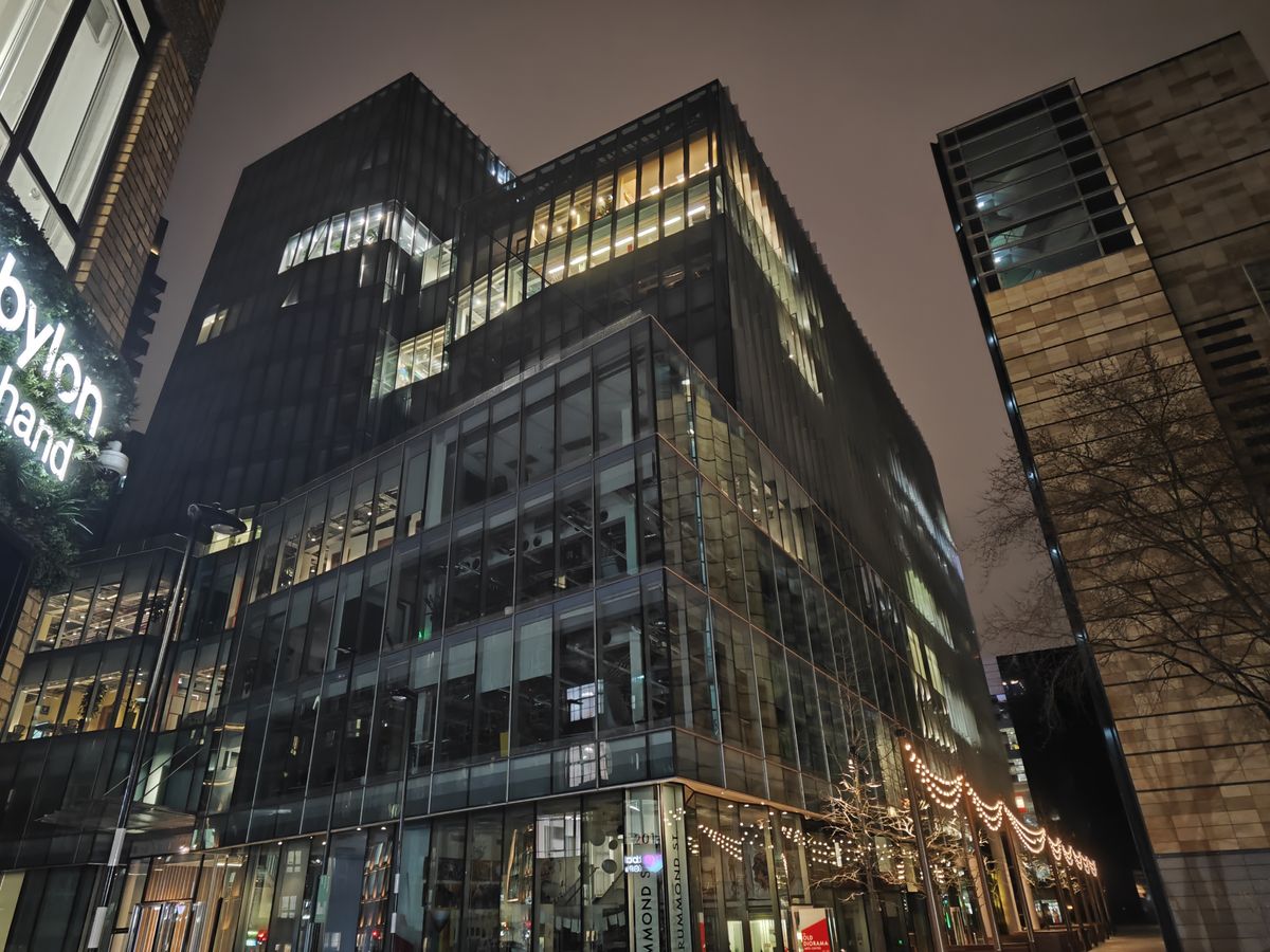 Night shots of London taken using the Xiaomi 13