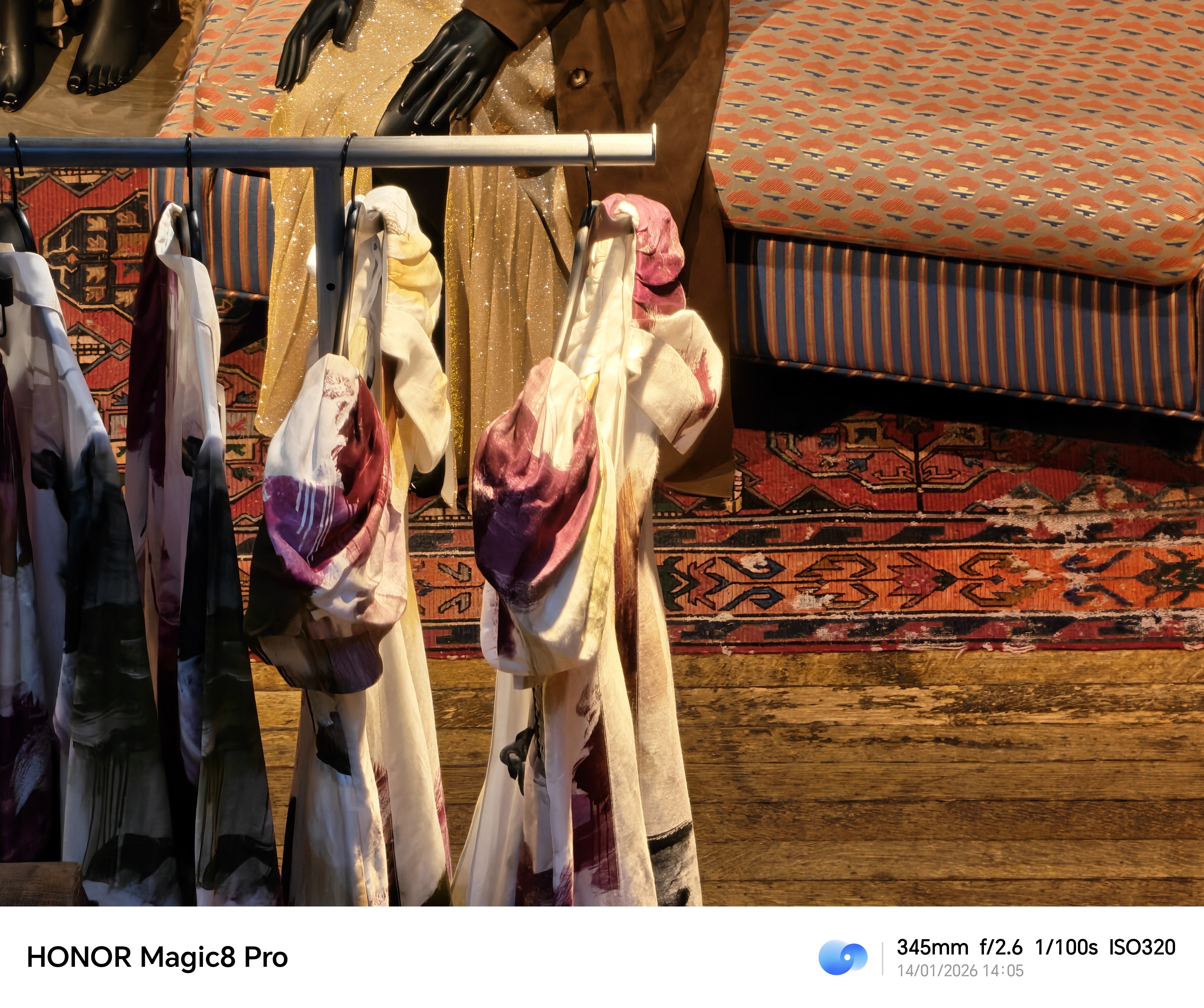 Honor Magic 8 Pro camera sample Liberty atrium 15x zoom