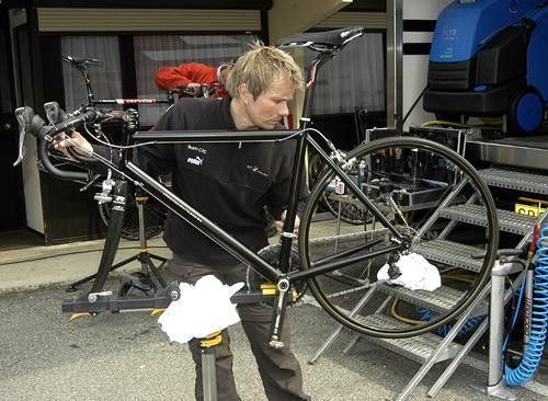 The Cerv&eacute;lo R1