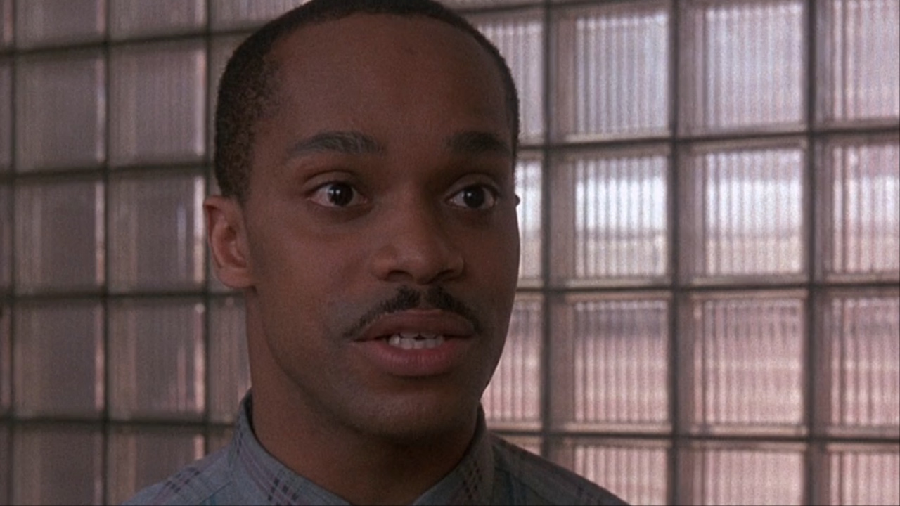 Jovem Rocky Carroll in Law & amp; Encomende a temporada 1x01