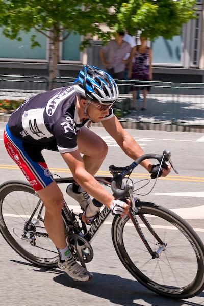 Dave Bozak (Cycle Life) dives into a corner.